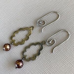 Pandora Coffee Pearl compose earrings